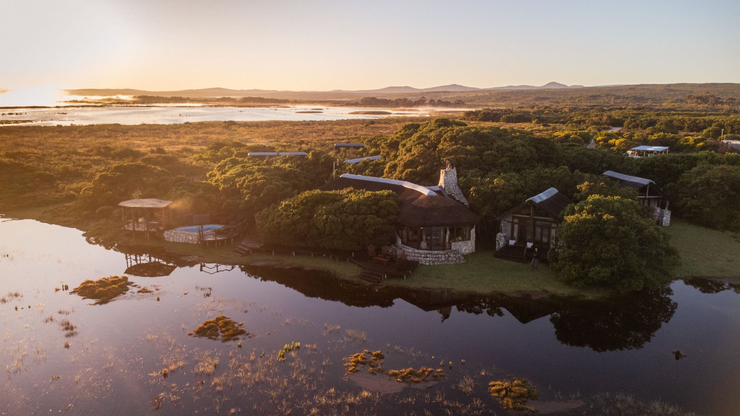 Eco-luxury retreat in Stanford book Hermanus lagoon lodge luxury eco-lodge near Kleinriver Mountains lodge with activities near Hermanus South Africa lodge for American tourists